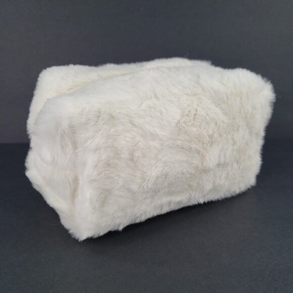 White Faux Fur Cosmetic Makeup Bag Pouch Furry Soft Sided with Zipper Closure - Picture 2 of 5